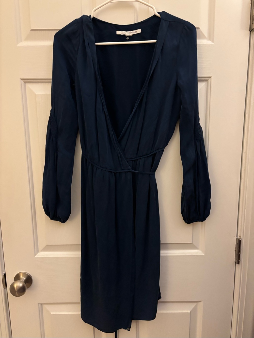 Diane Von Furstenberg Deep Navy Long Sleeve Wrap Dress Silk Size 4